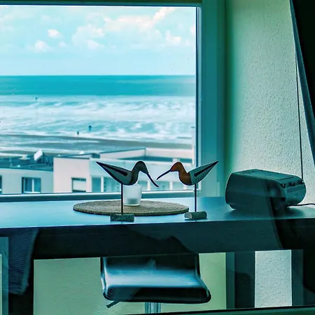 Strandhochhaus She6 Апартаменты *